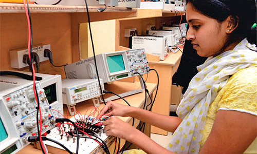 Distance Bachelor in Electronics and Communication Engineering