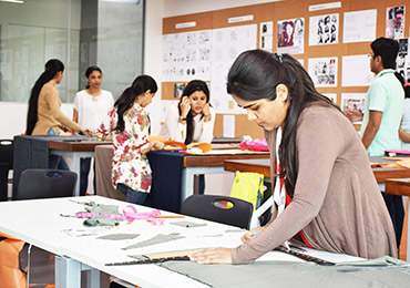 Professional Course in Fashion Designing Delhi